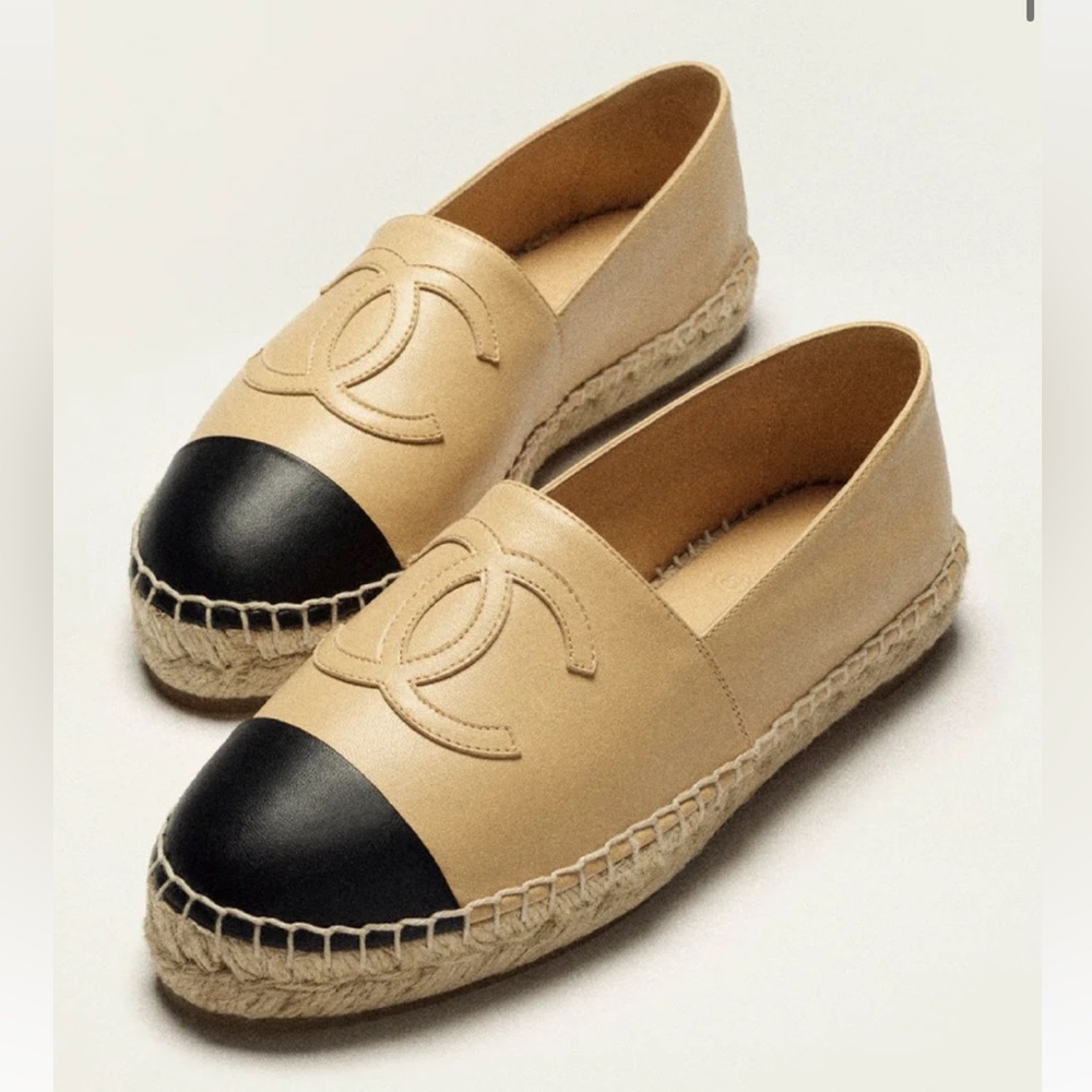 Chanel Women's 2022 Beige and Black Lambskin Leather Espadrilles - Size 38